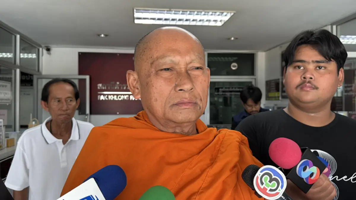 "เจ้าอาวาส" ยอมพูดแล้ว ปมผ่าพิสูจน์พระเกศ พบทอง 50 บาทอยู่ครบ