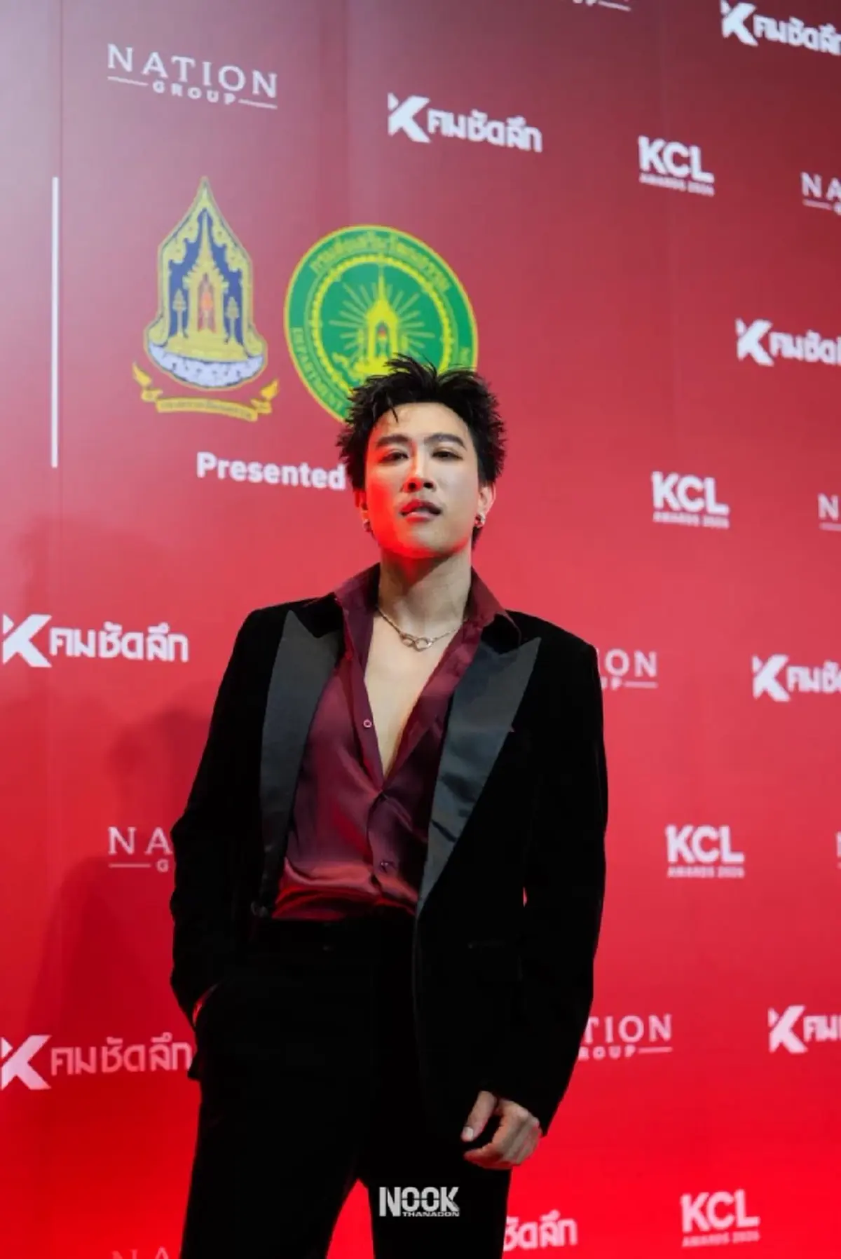 "นุ๊ก ธนดล" คว้ารางวัล ลูกทุ่งยอดนิยม คมชัดลึก อวอร์ด ครั้งที่ 22