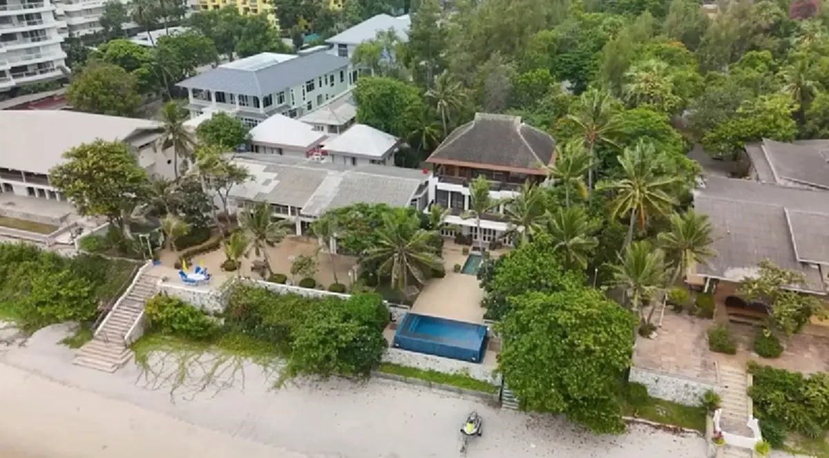 เปิดมรดกพันล้าน ​ทราย สก๊อต บ้านหรูริมหาด ที่คุณตาเซ็นมอบให้