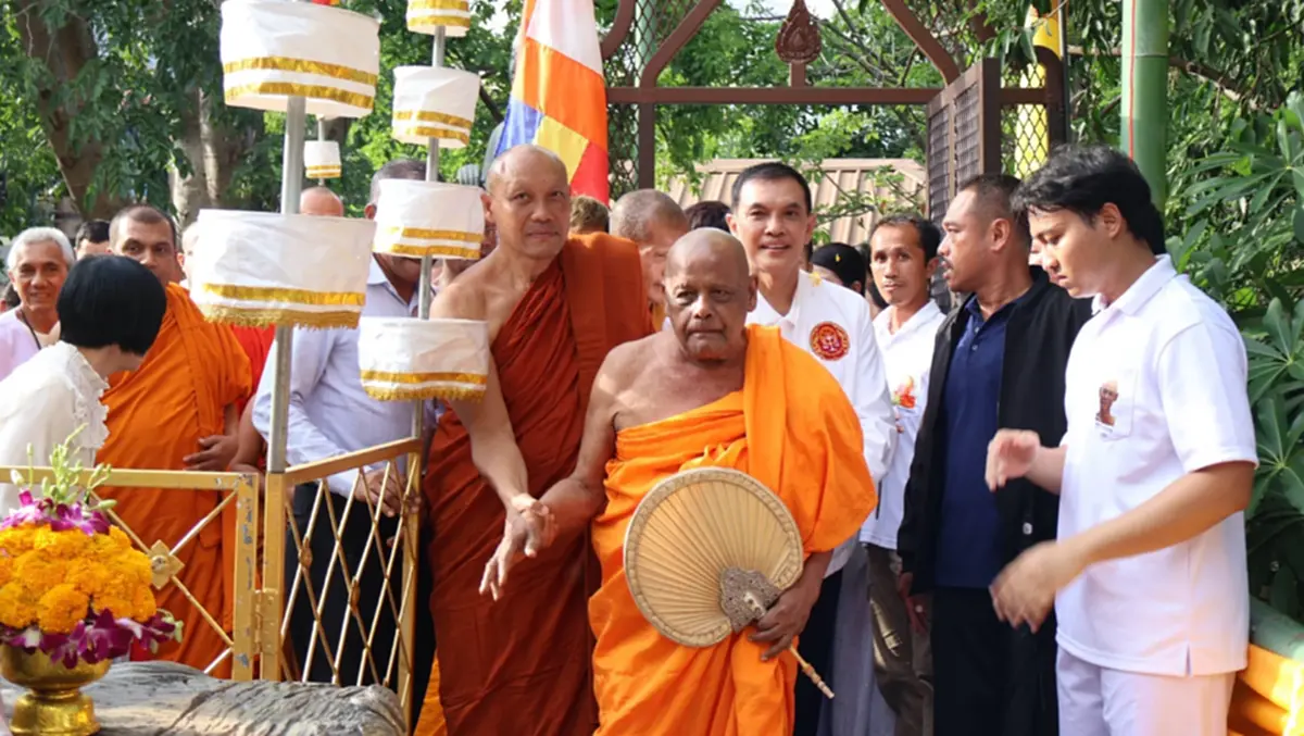 สมเด็จพระสังฆราชศรีลังกา เสด็จสมโภช "พระเจ้าอโศกมหาราช" ที่วัดป่าภูผาสูง
