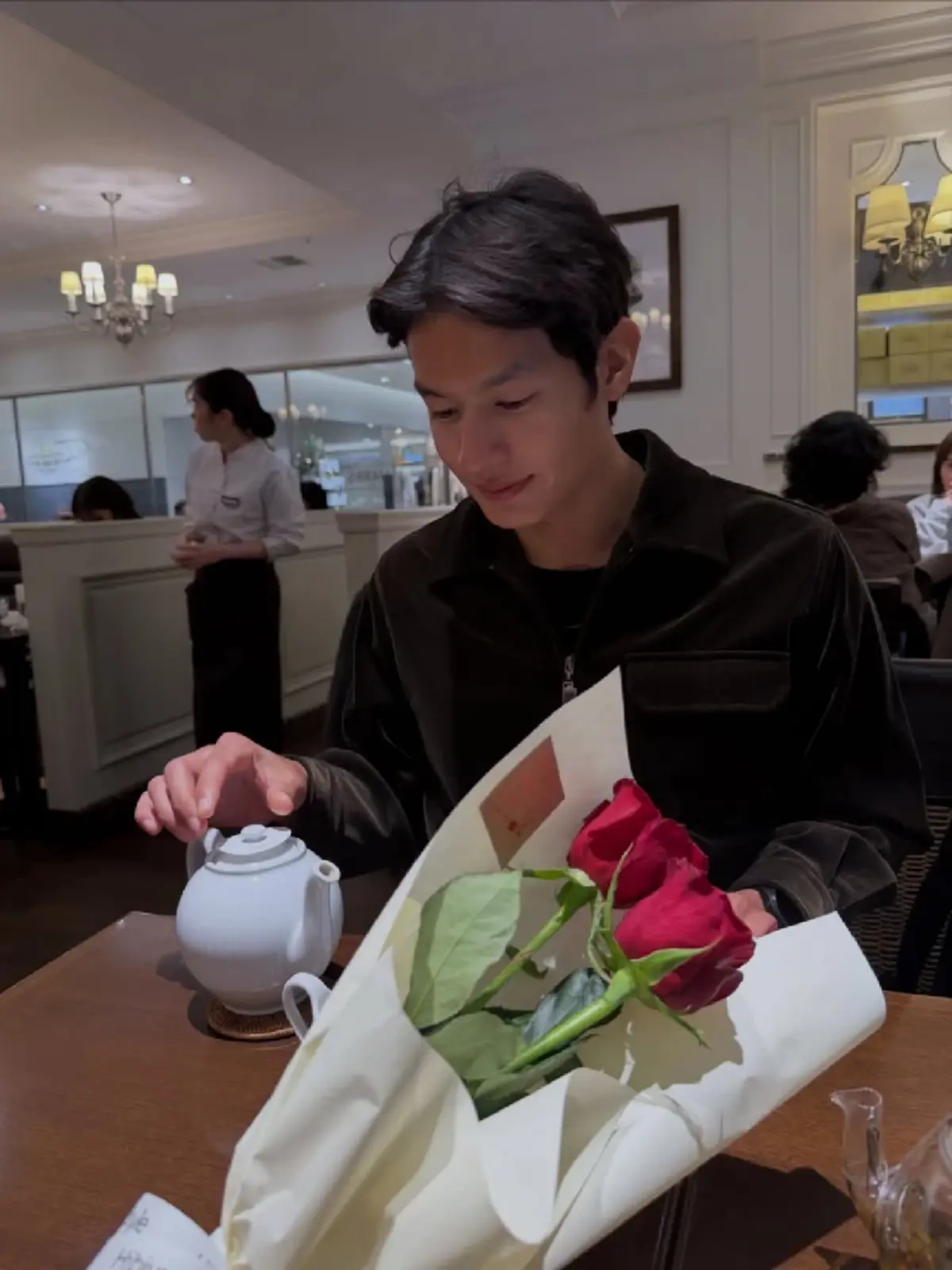 พระเอกดัง ไม่โสดแล้ว เปิดตัวแฟนสาวชาวญี่ปุ่น ดีกรีไม่ธรรมดา