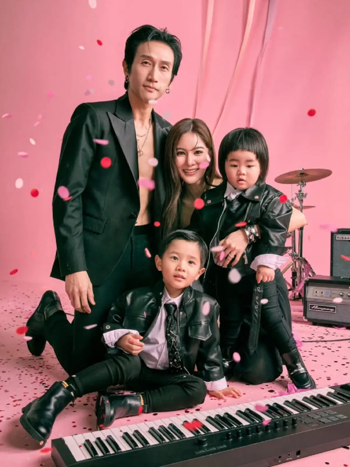 ตูน - ก้อย เปิดวิวหลังบ้าน  เจอสายรุ้งคู่เต็มตาเหมือนภาพฝัน