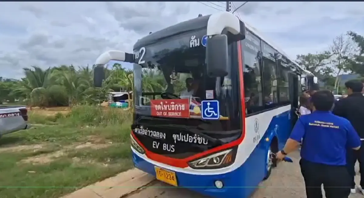 ทะเบียนรถ "อนุทิน ชาญวีรกูล" นั่ง EV Smart Bus ของ อบจ.ภูเก็ต