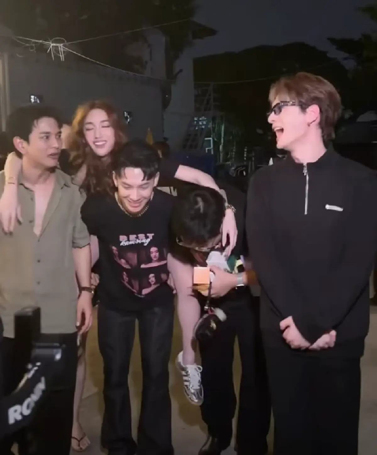 เปิดสภาพ เบสท์ คำสิงห์ หลังปาร์ตี้วันเกิด สุดท้ายโดนแบกออกจากงาน