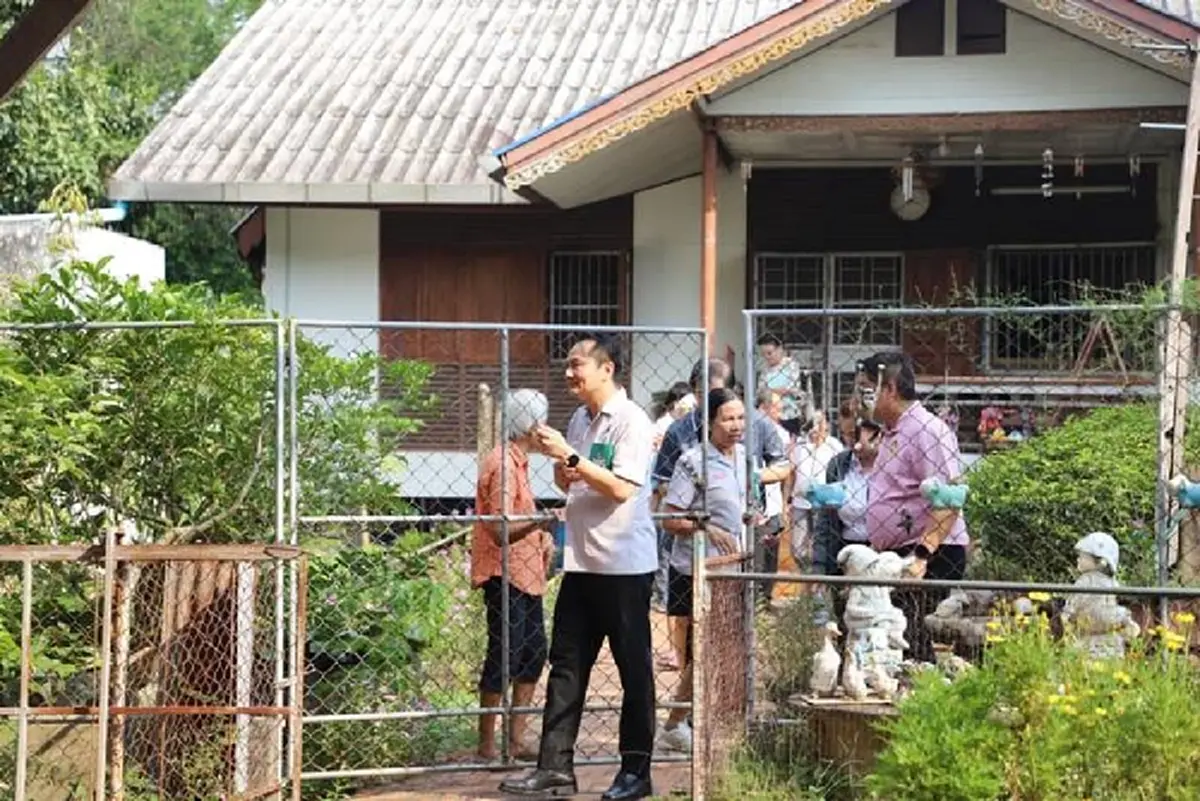 เปิดบ้าน “ครอบครัวสมิตะมาน” ผู้บริจาคที่ดิน 1,000 ล้าน ให้ รพ.