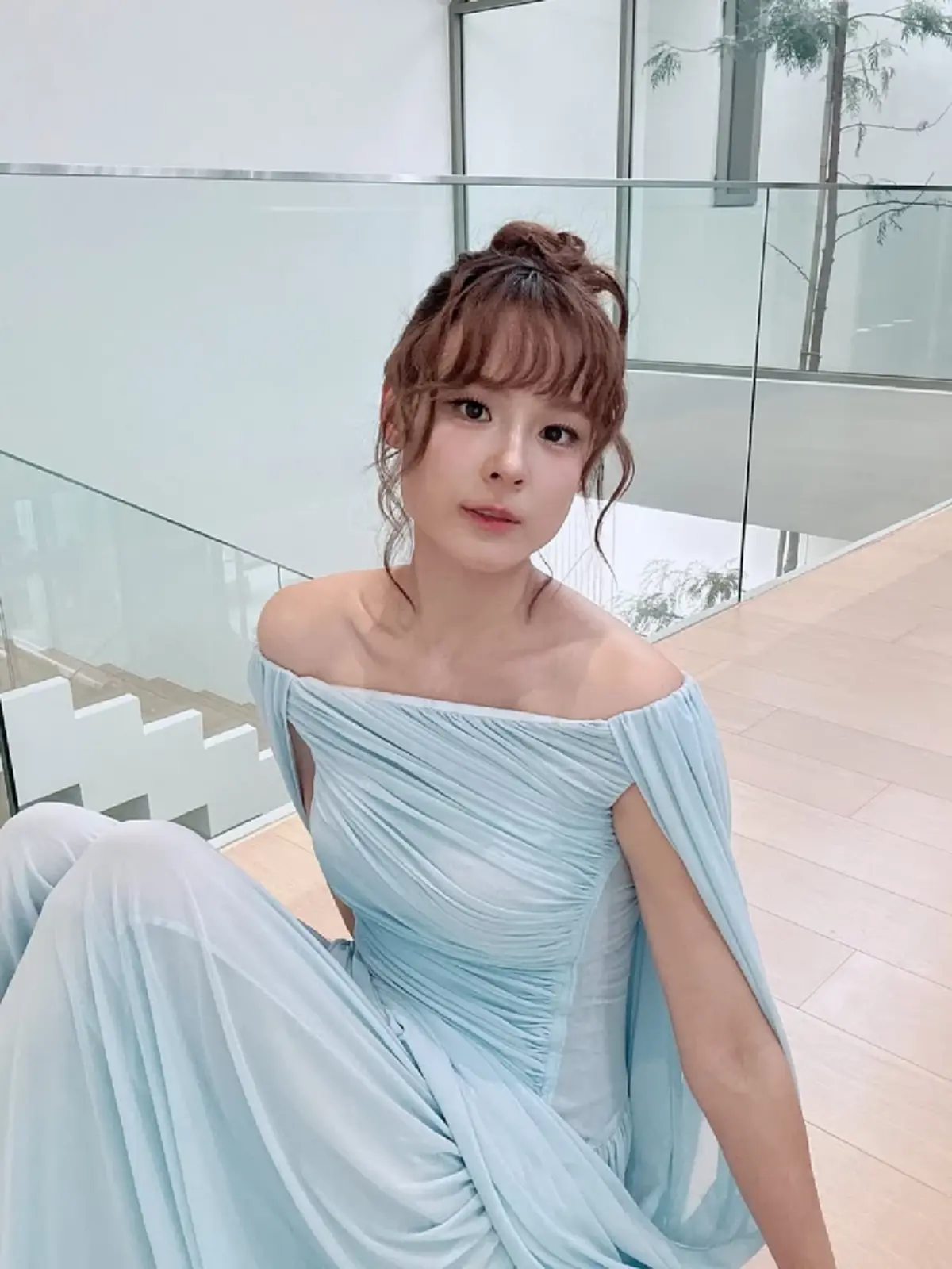 แพทตี้ สวยออร่าพุ่ง ถ่ายกรุ๊ปช็อตกับลูกแฝด  น่ารักทั้งบ้าน