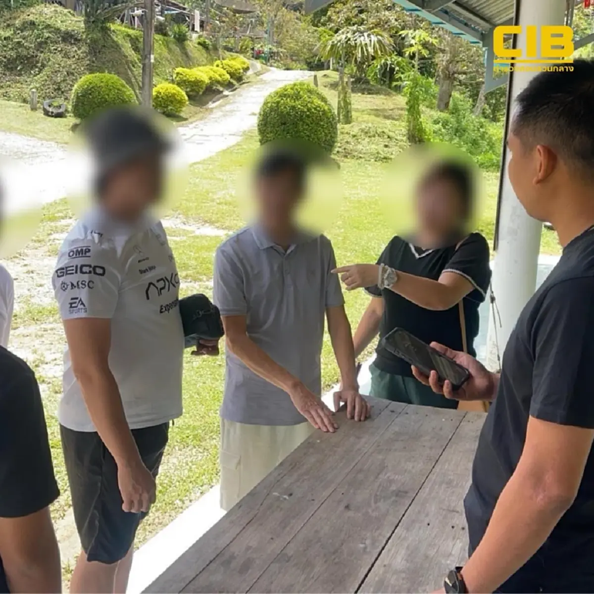 รวบชาวจีน แฝงตัวเป็นนักท่องเที่ยว หนีหมายจับนานกว่า 12 ปี