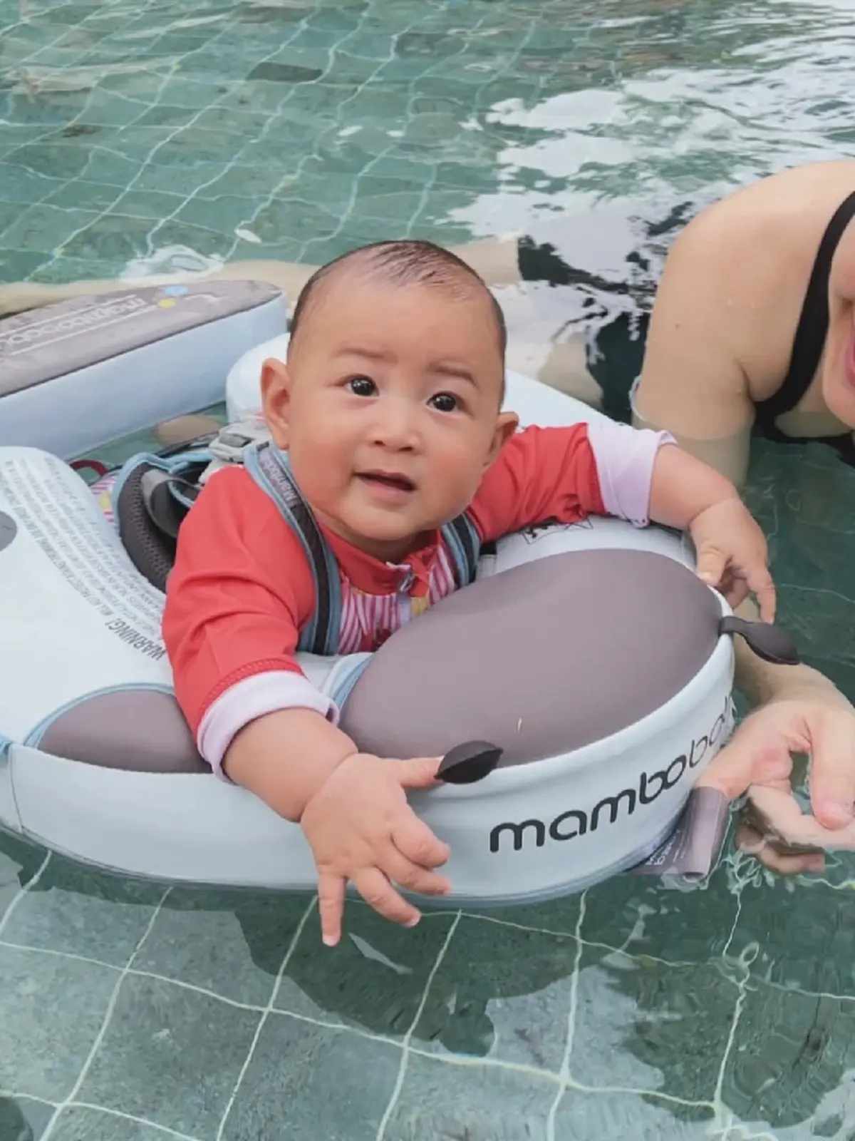 แมท ภีรนีย์ กระเตงลูกชาย เช็กอินเที่ยวหัวหิน เปิดทริปแรก 