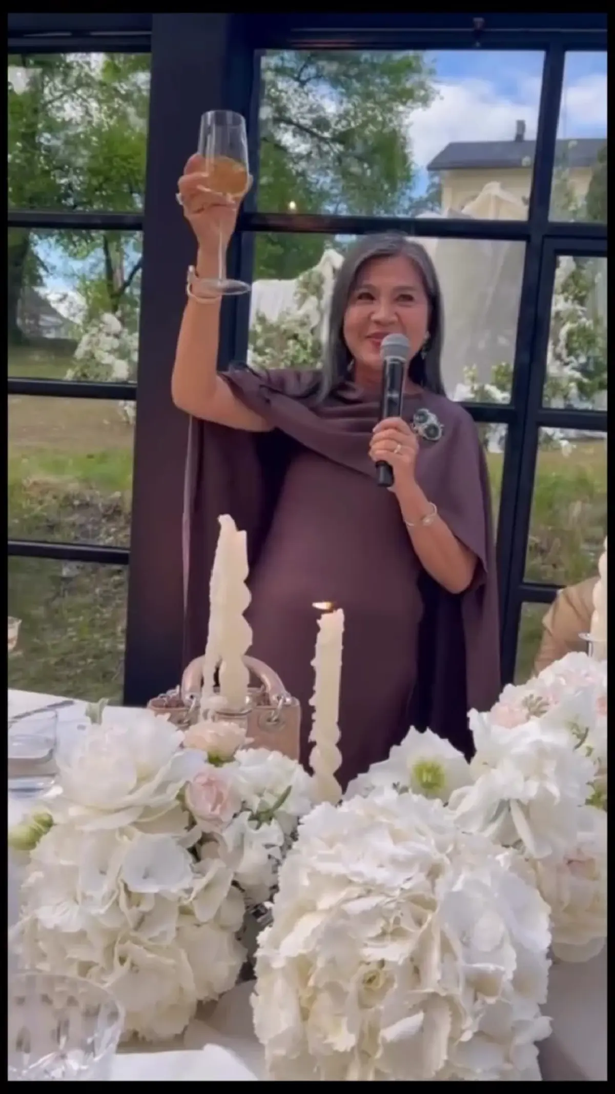 "แม่แก้ว" เผยคำพูดสุดซึ้งนาที "ณเดชน์" เดินมาบอกจะแต่งงาน