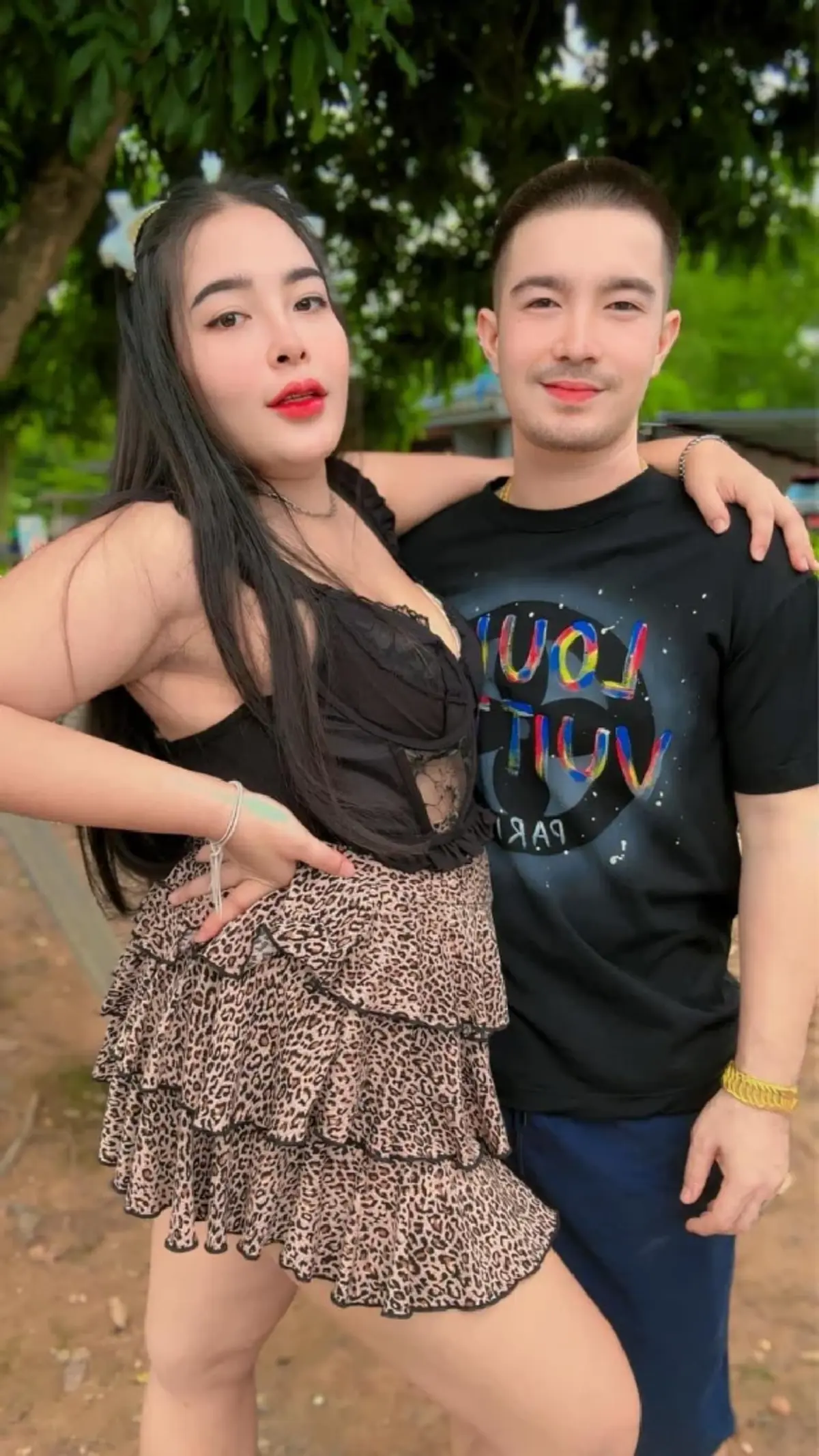 อนุโมทนาบุญ "อีหวึ่ง" อินฟลูฯดัง โกนผมบวชชีแล้ว พร้อมเหตุผล