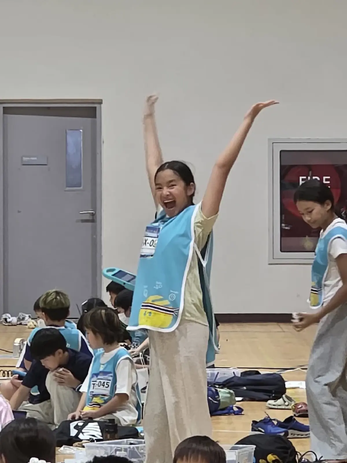 สุดปัง ลูกสาว “แอฟ ทักษอร” คว้าเหรียญทองเวทีหุ่นยนต์โลก