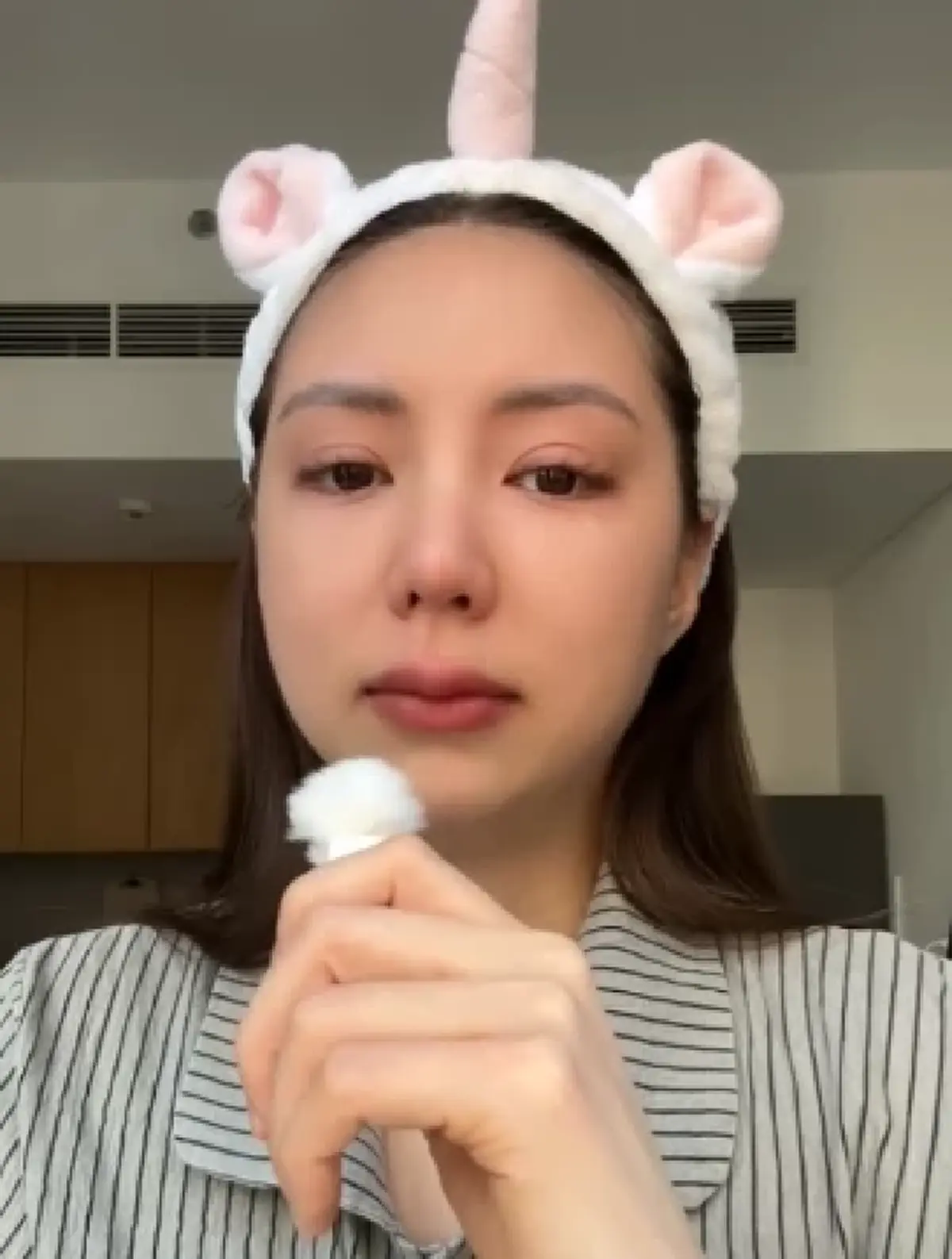 "มิว ลักษณ์นารา" ร่ำไห้เปิดใจ ไม่ได้เป็นนักแสดงแล้ว ก่อนเล่าสาเหตุ