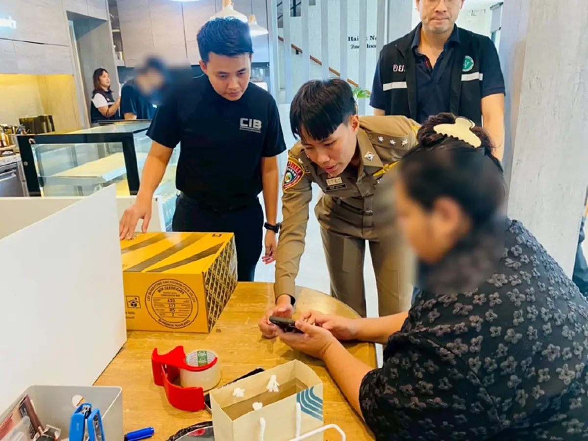 บุกคาเฟ่ย่านลาดพร้าว ซุกโบท็อก และ ฟิลเลอร์เถื่อน ส่งคลินิกทั่วไทย