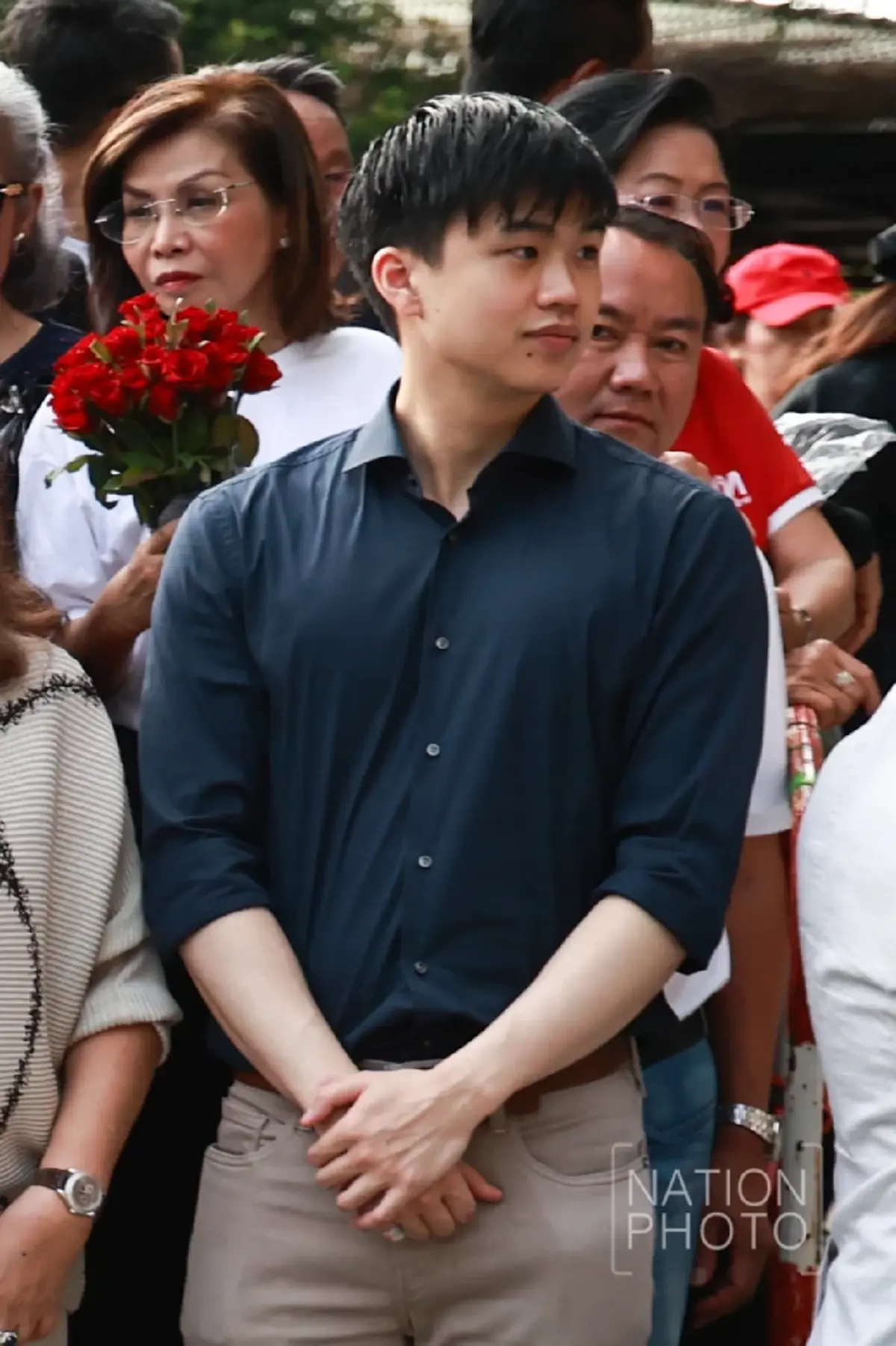 เปิดภาพล่าสุด "น้องไปป์" ลูกชายอดีตนายกฯปู หุ่นฟิตกล้ามแน่น