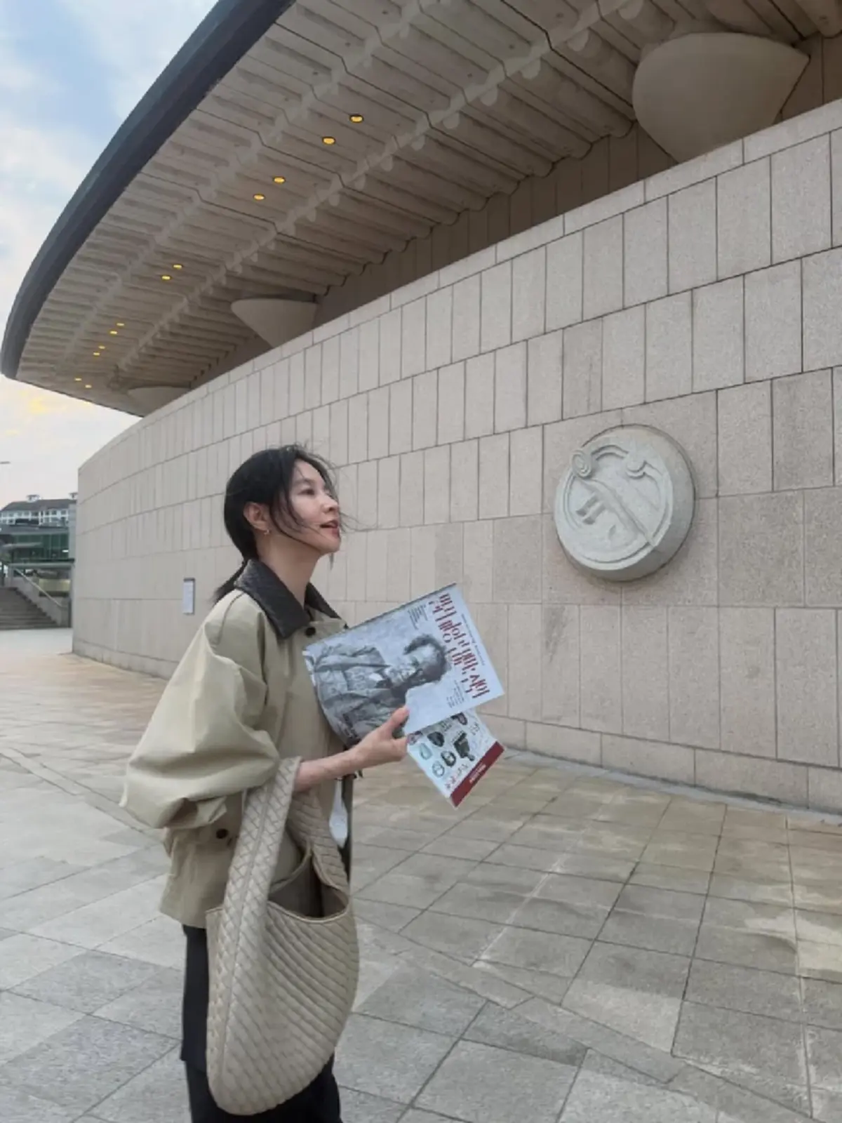 “ลียองเอ” นางเอกแดจังกึม อวดลุคล่าสุด หน้าเด็กมากในวัย 54 ปี
