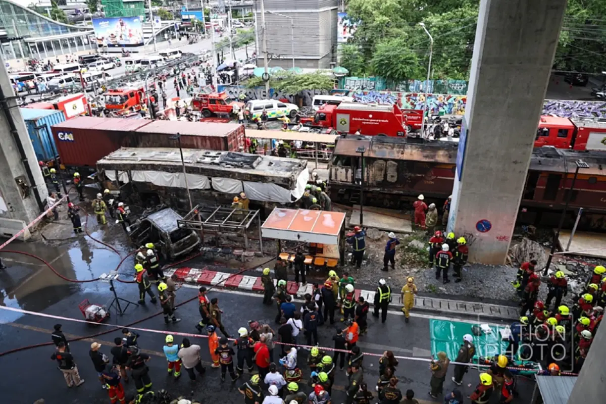 ลุ้นปาฏิหาริย์ ญาติเหยื่อรถไฟชนรถเมล์ เผยนาทีสุดท้ายก่อนสายตัด