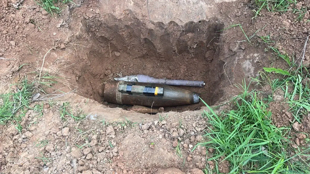 ผวาชายแดนสระแก้ว! พบลูกจรวด RPG-7 ซุกกลางไร่นา เร่งเก็บกู้ด่วน