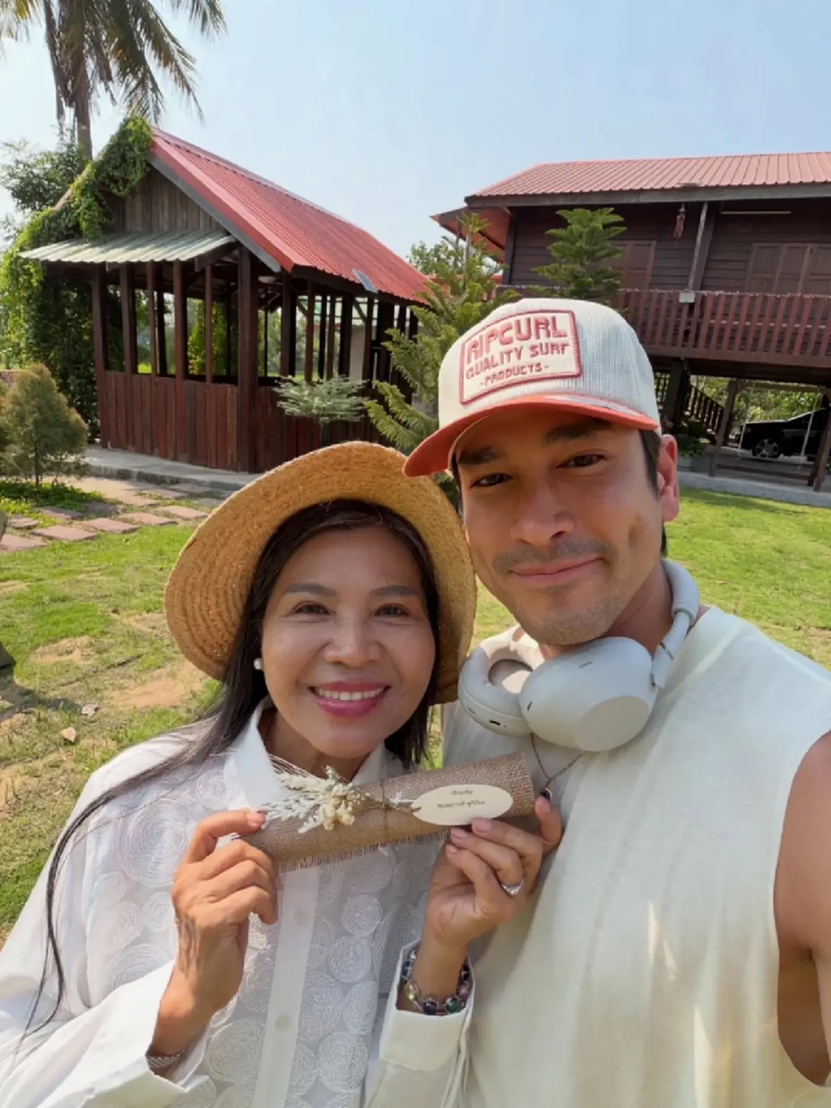 บ้านเลขที่ แม่แก้ว คุณแม่ณเดชน์ คูกิมิยะ เจองูเข้าบ้านในวันพระ