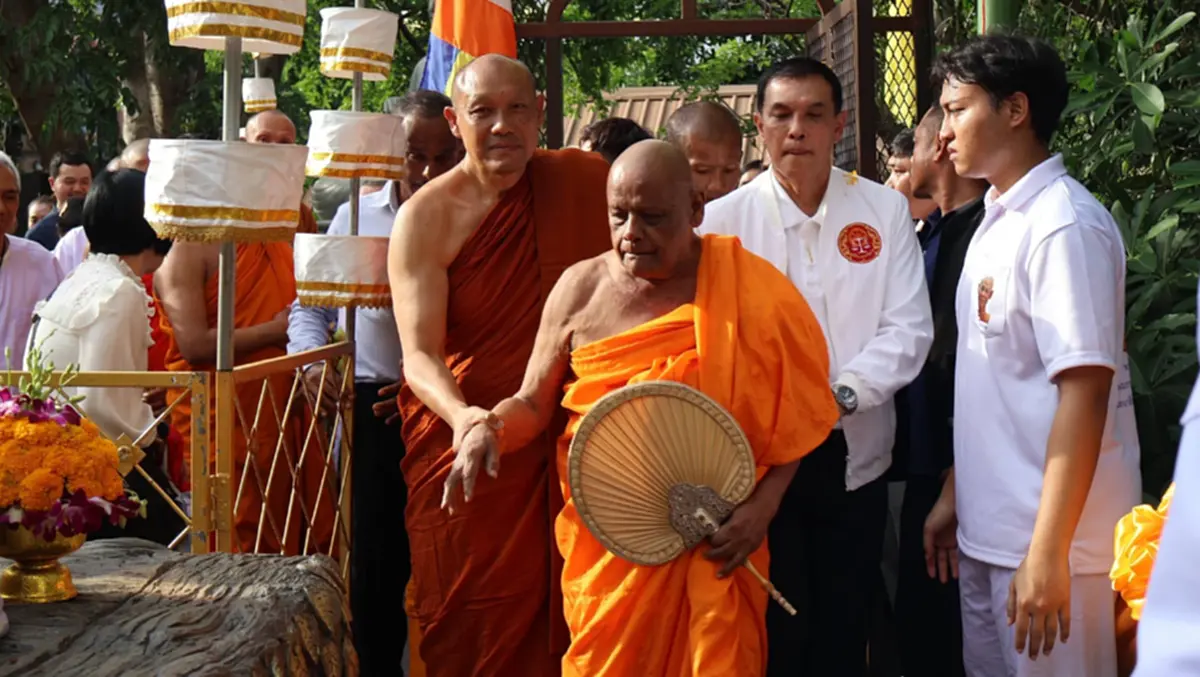 สมเด็จพระสังฆราชศรีลังกา เสด็จสมโภช "พระเจ้าอโศกมหาราช" ที่วัดป่าภูผาสูง