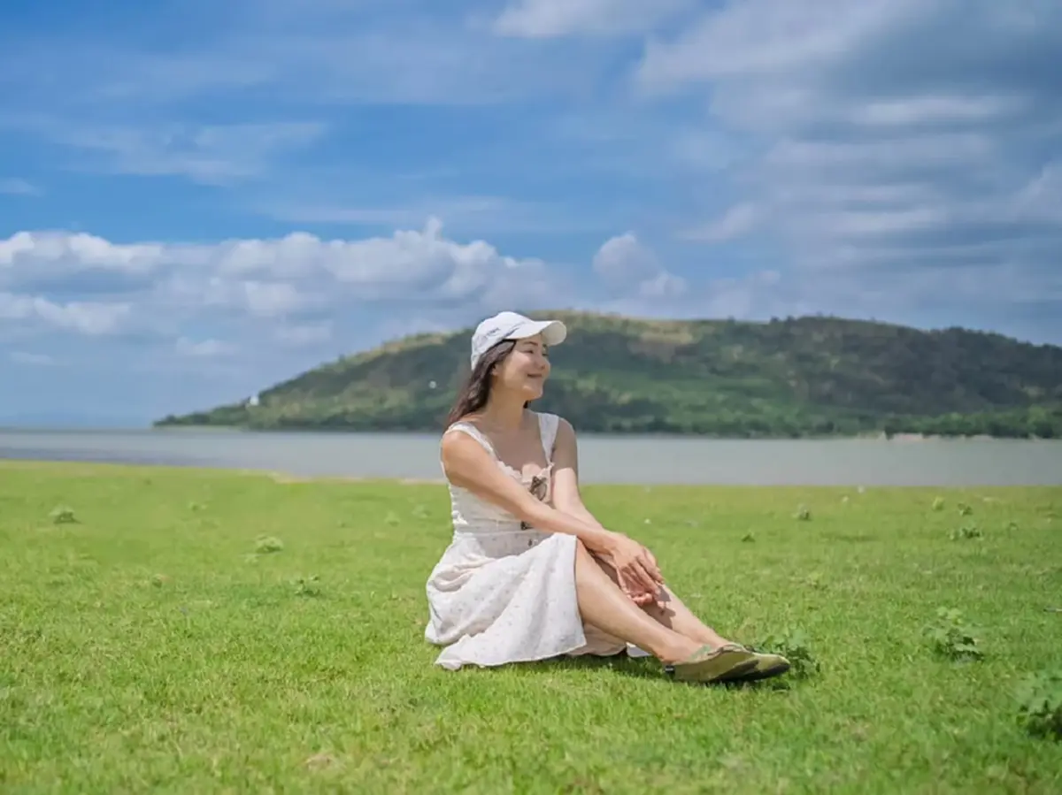 สวยและรวยมาก "จอย รินลณี" ควักกระเป๋าซื้อที่ดินริมน้ำ 16 ไร่  
