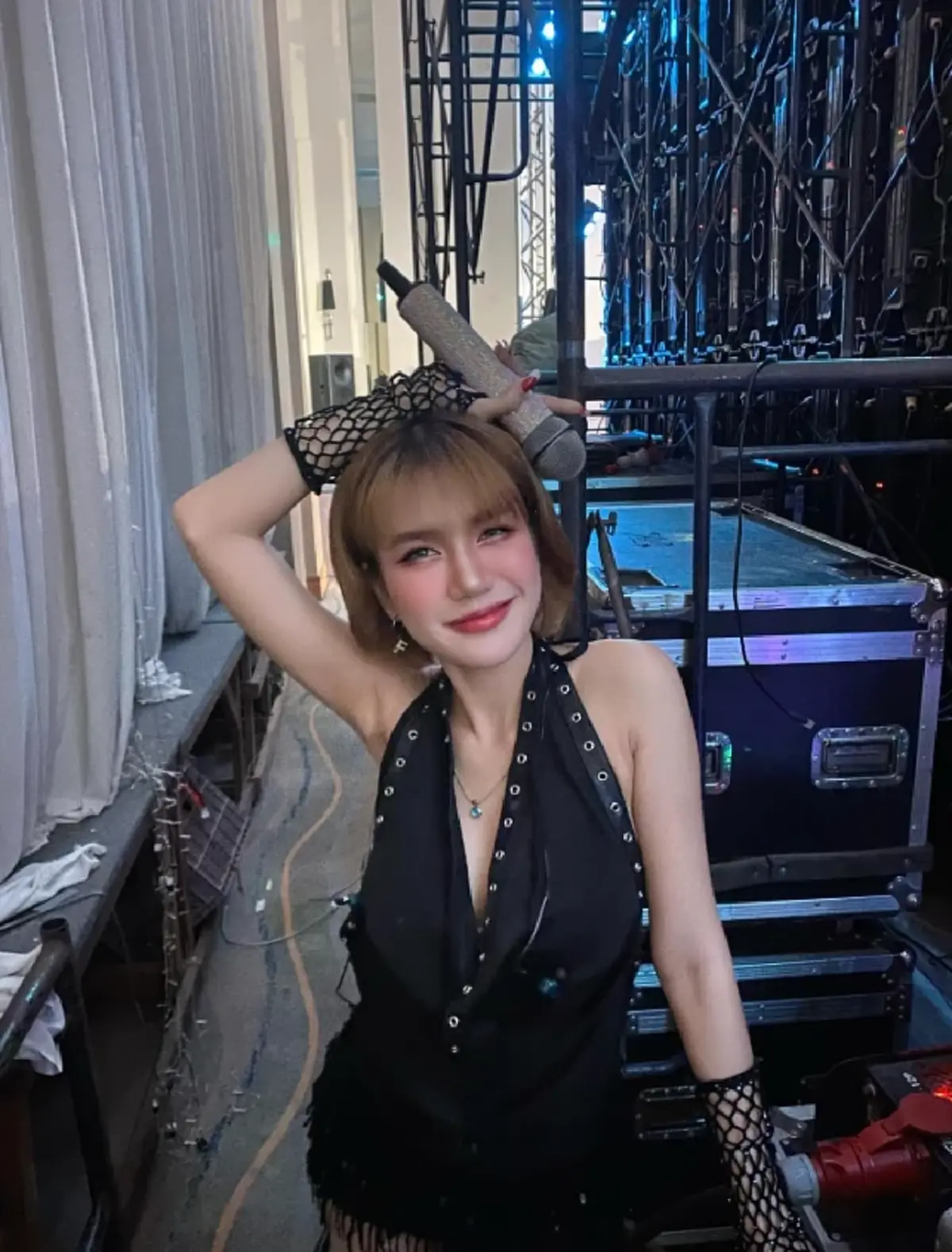 เปิดอายุจริง "ฟารีดา" สาวสวยที่กำลังมาแรง รู้แล้วถึงกับตกใจ