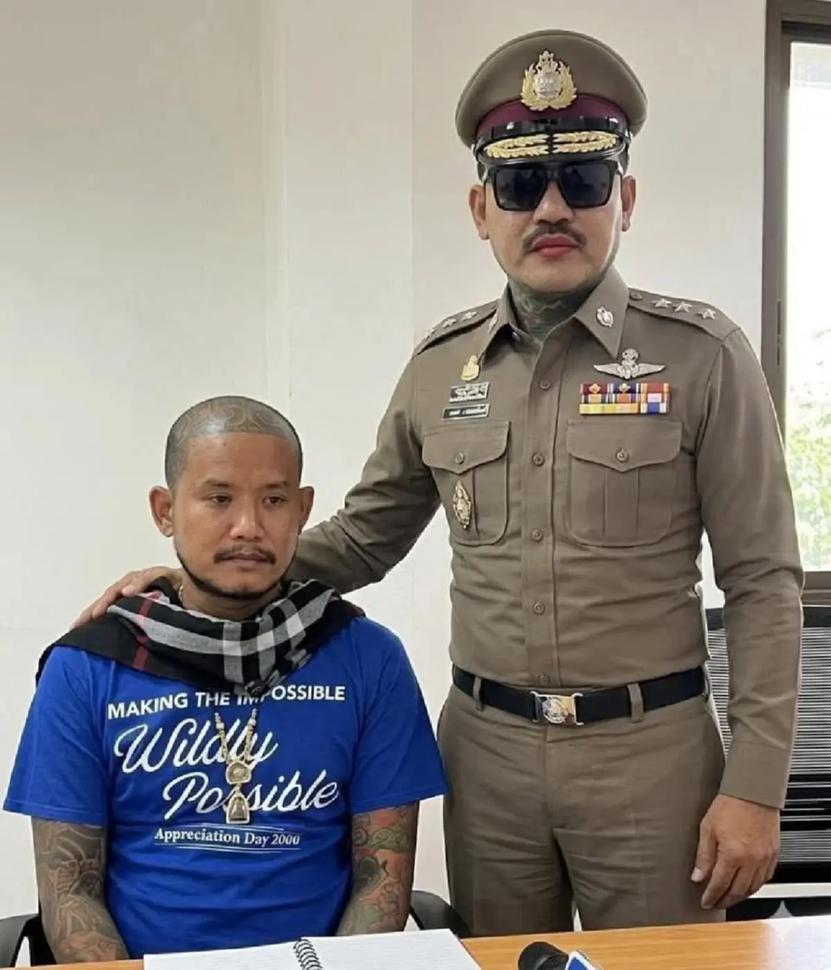 แอล โอรส ถามตรงๆ เอ็ม ออนิว ทำไมต้องโชว์ด้วย หลังเมนต์กลางเฟซบุ๊ก
