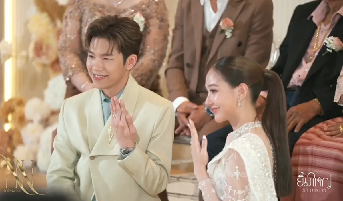 วิวาห์หวานฉ่ำชื่นมื่น นุ่น ดำดง ควงแขน  นุ กฤษฎา เข้าพิธีแต่งงาน