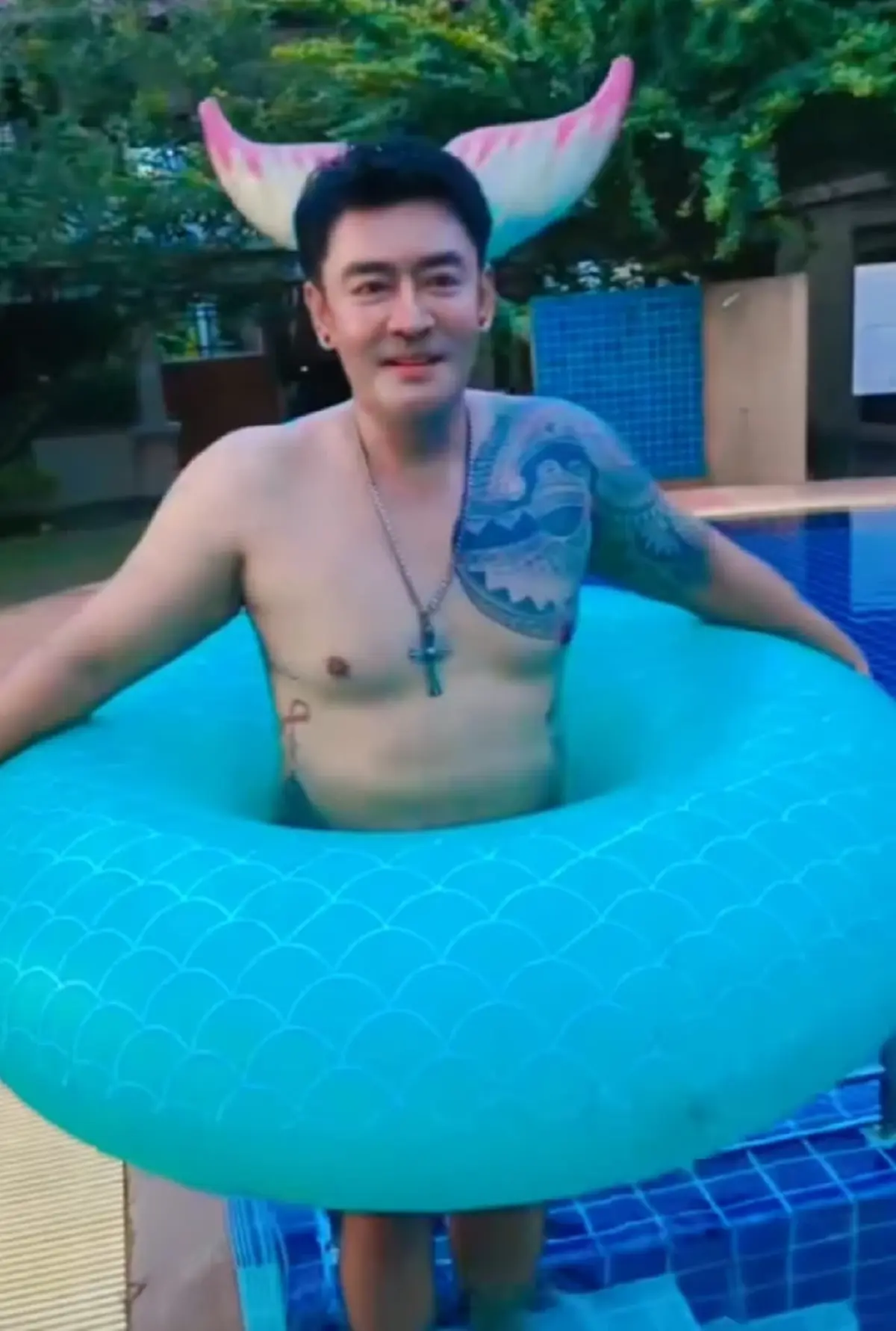 ภาพล่าสุด อดีตพระเอกชื่อดัง หลังเจอมรสุมชีวิตหนักหน่วง