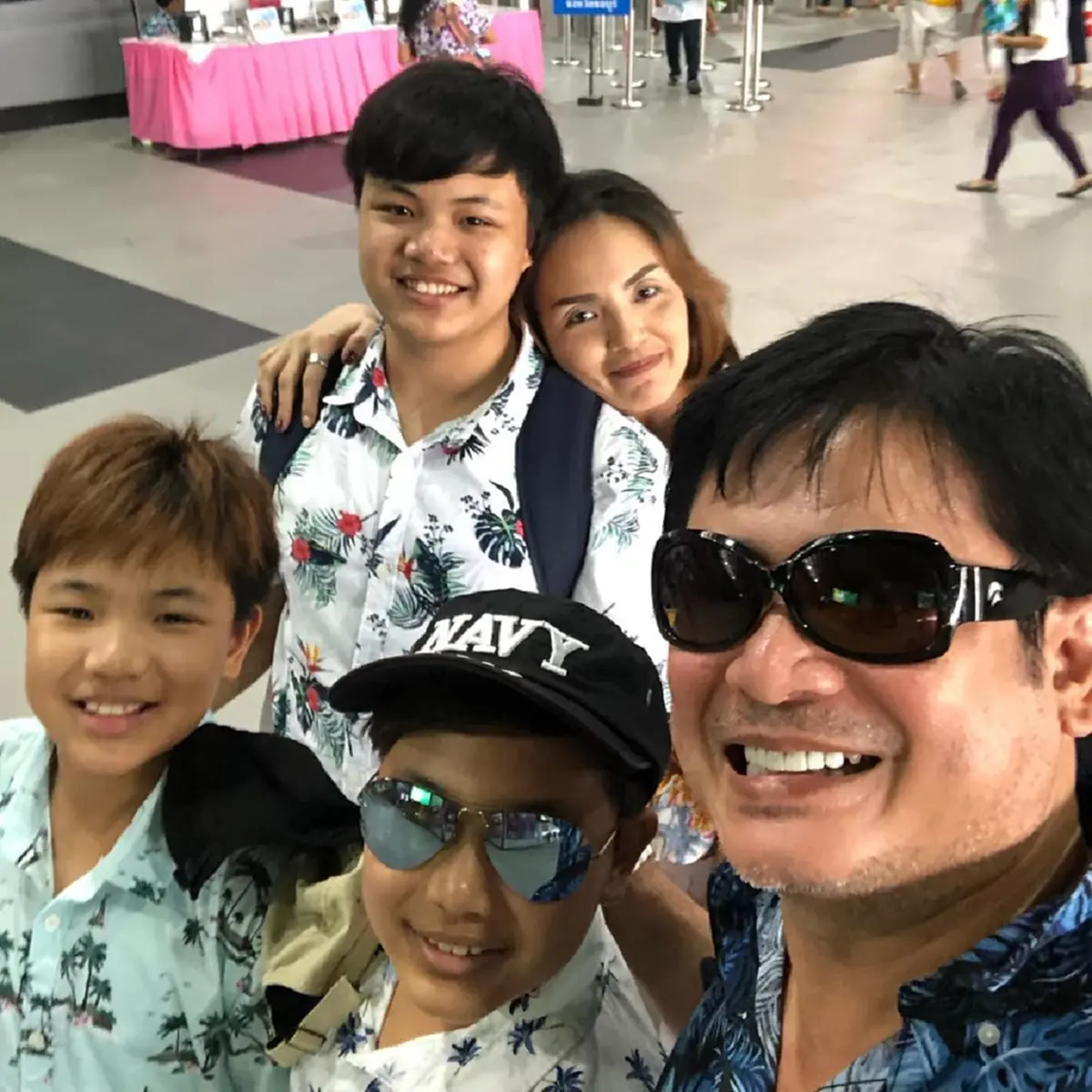 รอวันนี้มานาน หนุ่ม สันติสุข ลูกชายคนโตเรียนจบวิศวะ AI ระดับโลก 