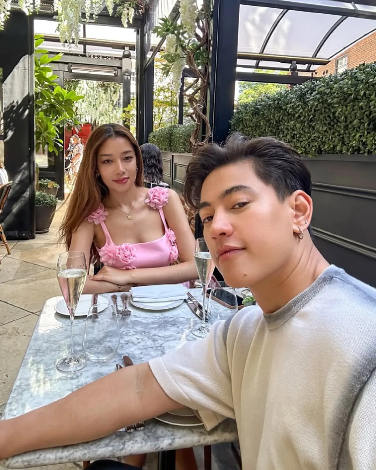 จำกันได้ไหม?  อดีตนักร้องสาวหล่อ RS ล่าสุดไปใช้ชีวิตที่อังกฤษ