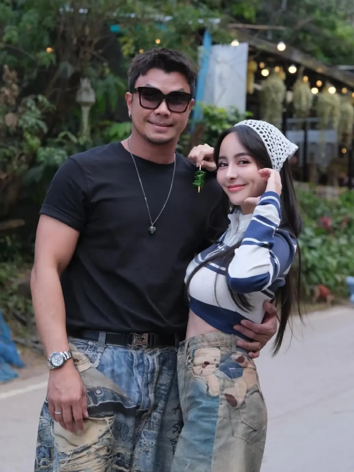 หนุ่ม กะลา โผล่ร่วมเฟรมฉลองวันเกิดหวานใจ ช็อตนี้ทำชาวเน็ตฮือฮา