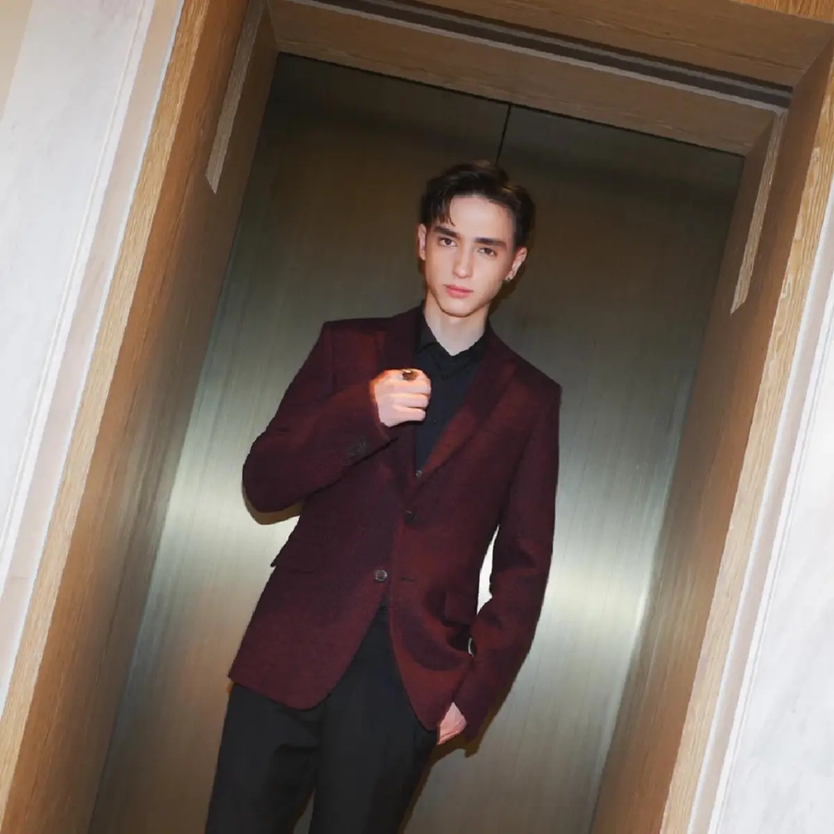 หล่อระดับพระเอก! "แพทริเซีย" อวดภาพฉลองวันเกิดน้องชาย