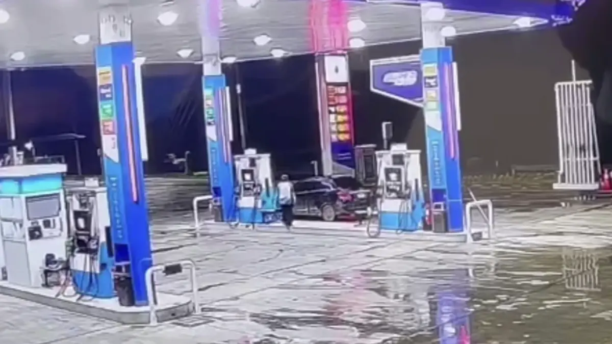 ล่าเก๋งดำสายชิ่ง ตระเวนเติมน้ำมันฟรี 8 ปั๊ม ล่าสุดโดนไปเกือบพัน