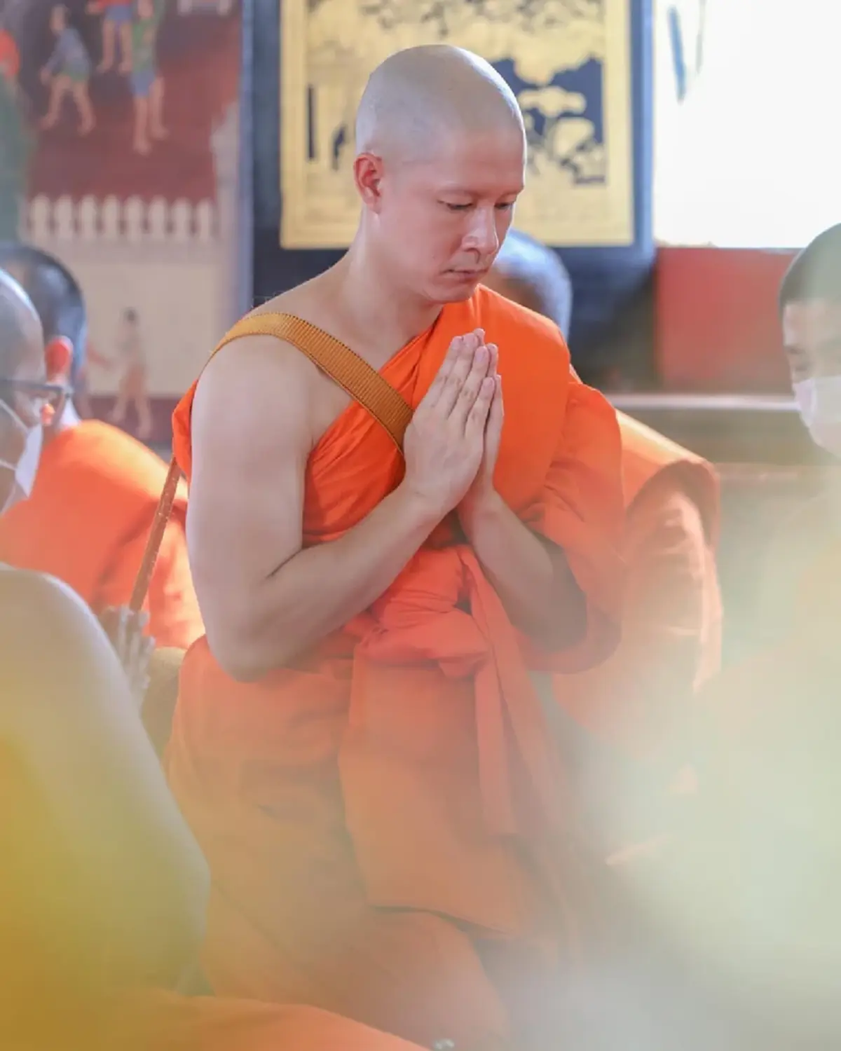 ย้อนเรื่องราวซึ้ง "อัค อัครัฐ" เผยความตั้งใจบวชน้อมถวายบุญกุศล