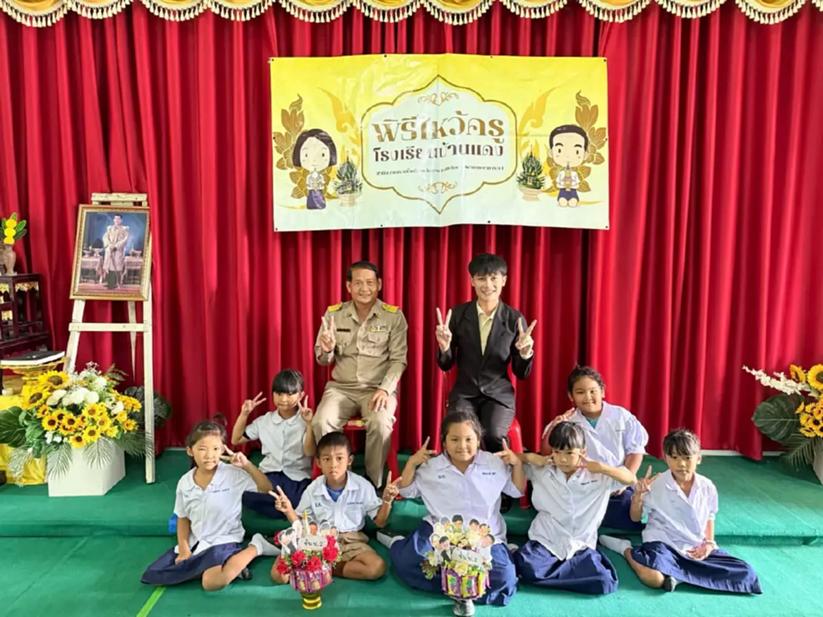 เอ็นดูใครก่อนดี  ครูให้ นร. ช่วยทำพาน แต่ผลลัพธ์ที่ได้ผิดคาด