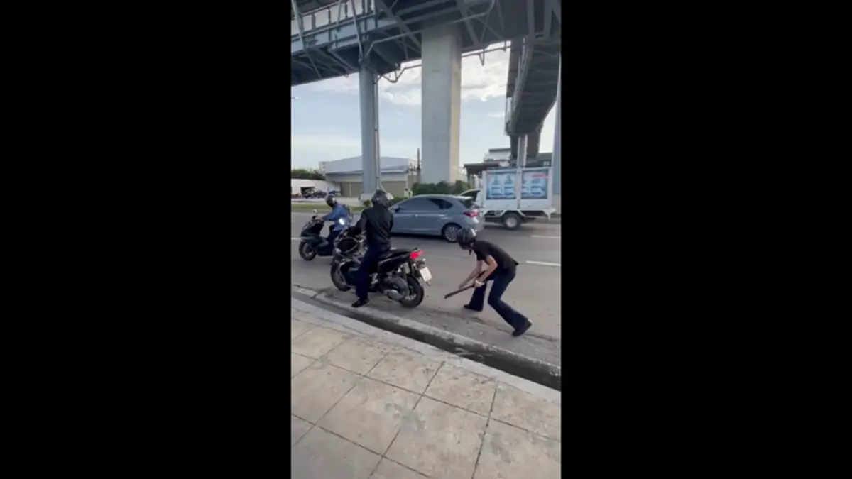 สั่งเช็กบิลแก๊งเด็กช่าง ควงมีดไล่ตรวจเช็ครุ่น ปล้นทรัพย์