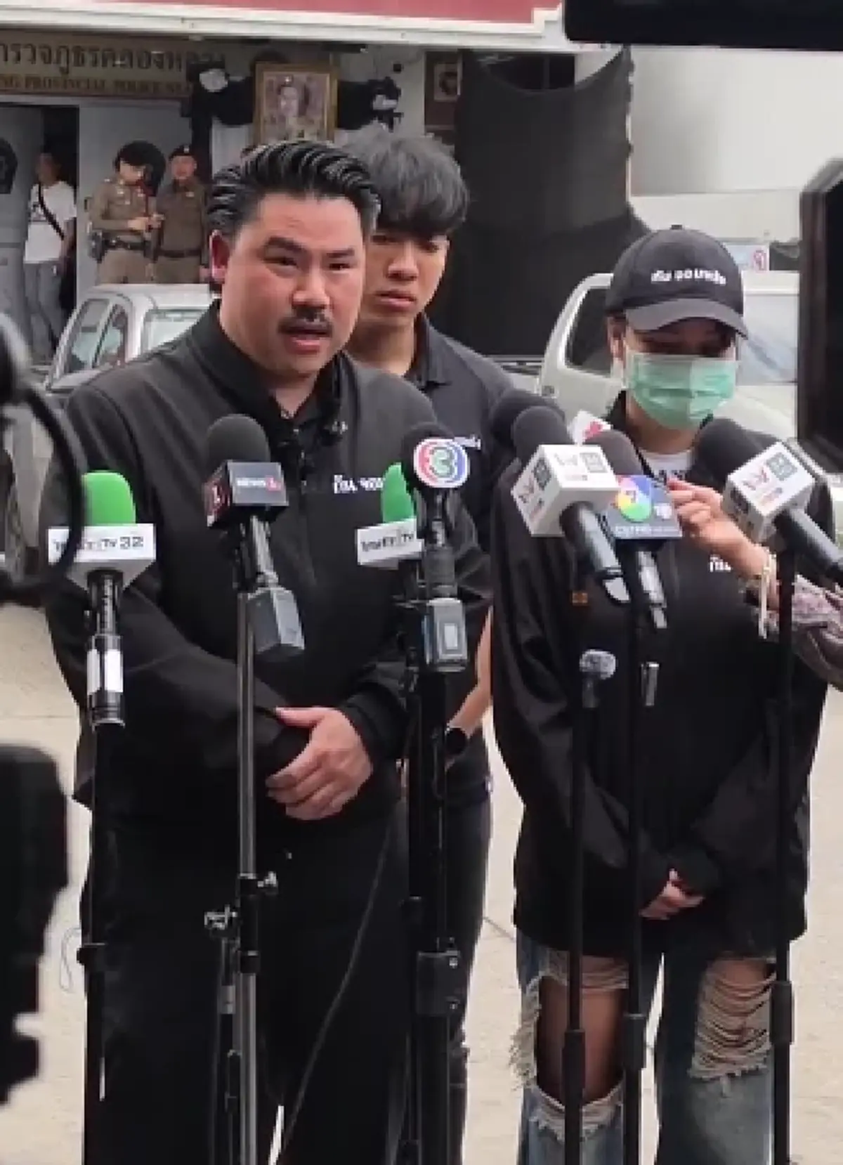 "มิรา" เปิดใจต้นตอถูก "สุภาพบุรุษตัวลาย" แจกหมัดเขียวช้ำทั้งตัว