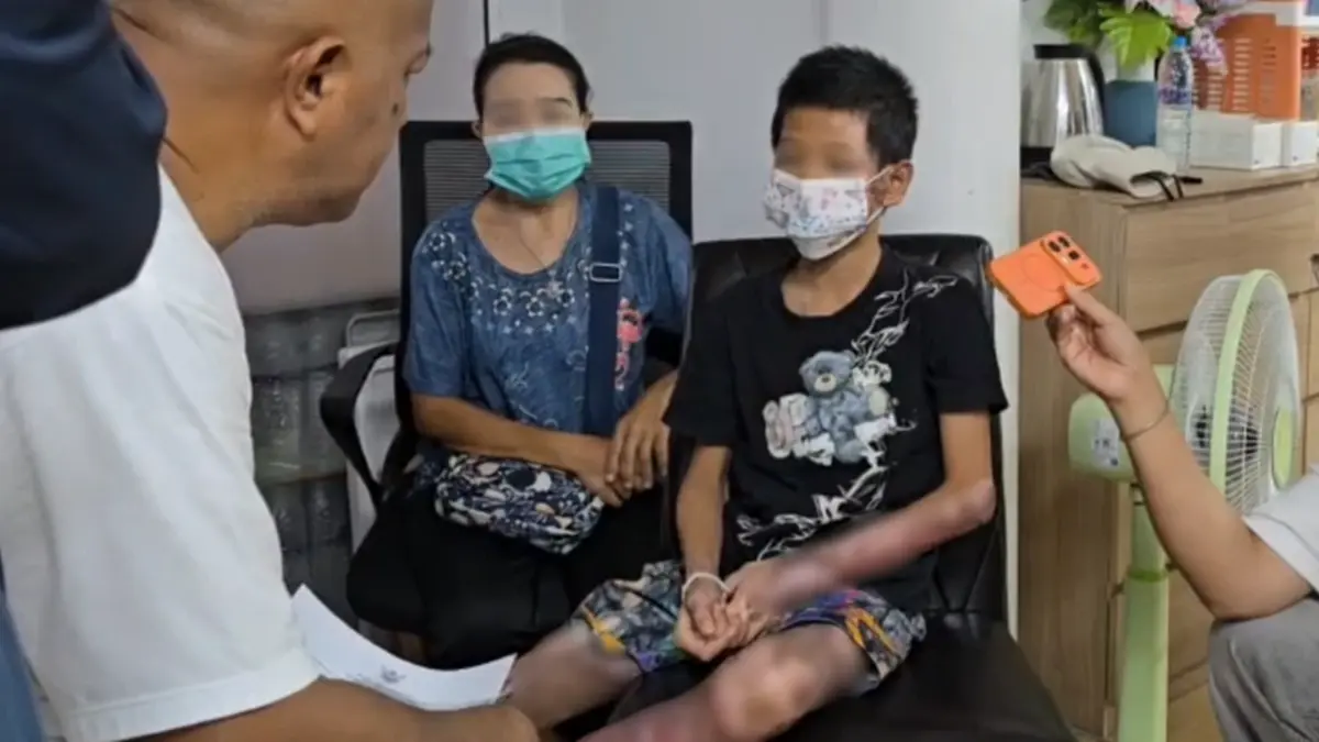 สลดใจ ป.5 แผลสาหัสทั้งตัว หลังครูสั่งเผารังแตน เจ็บปวดไม่จบ
