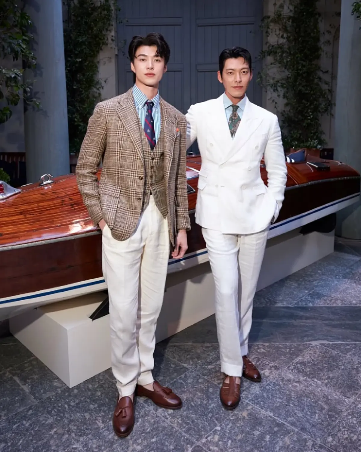 เฟรมทองคำ นักแสดงไทย กระทบไหล่ซุปตาร์เกาหลี  หล่อคูณสอง 