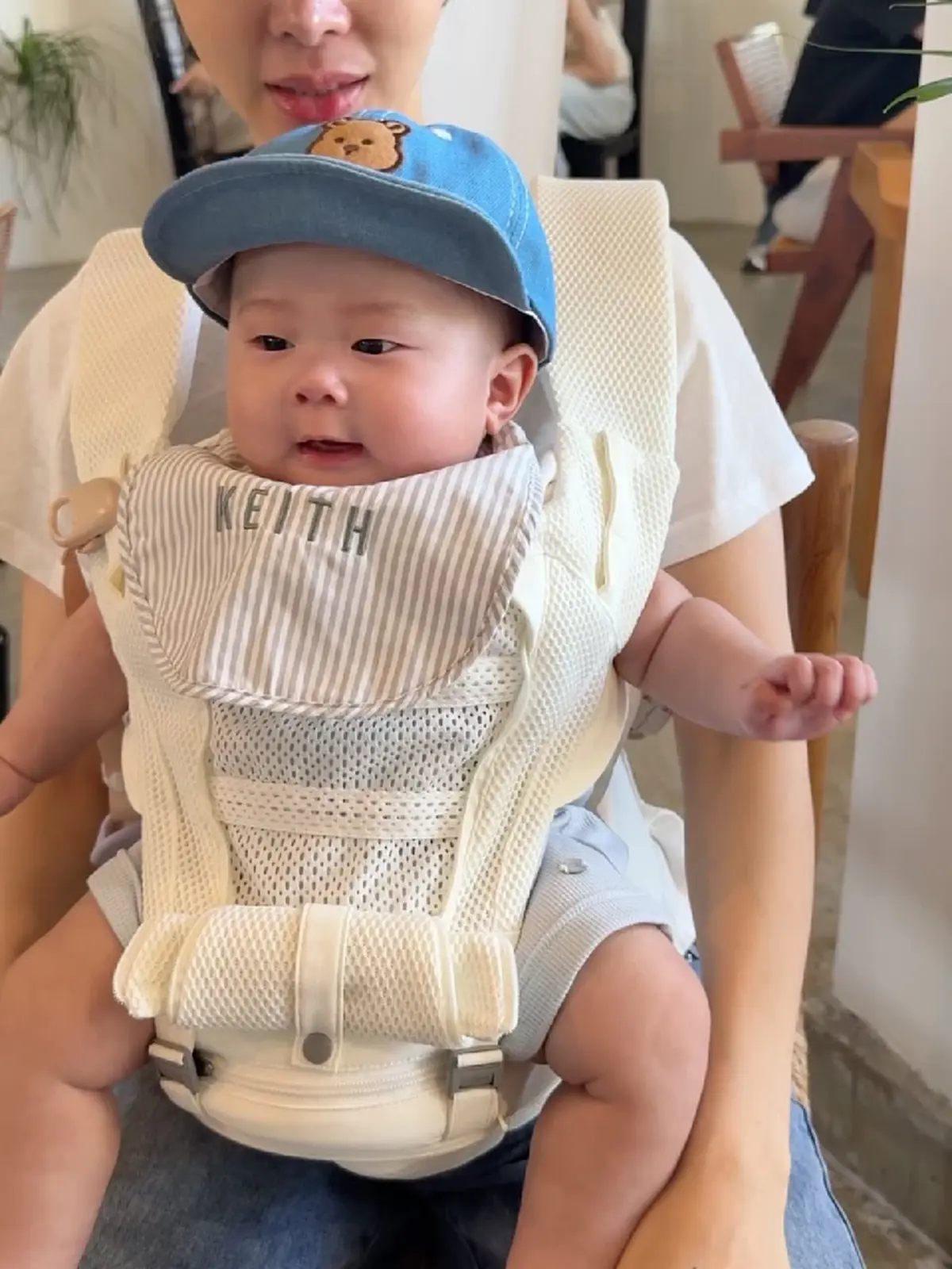 เอ็นดูไม่ไหว ลูกชาย เนย วรัฐฐา  ยิ่งโตยิ่งหล่อจ้ำม่ำ ฉายแววซุปตาร์ 