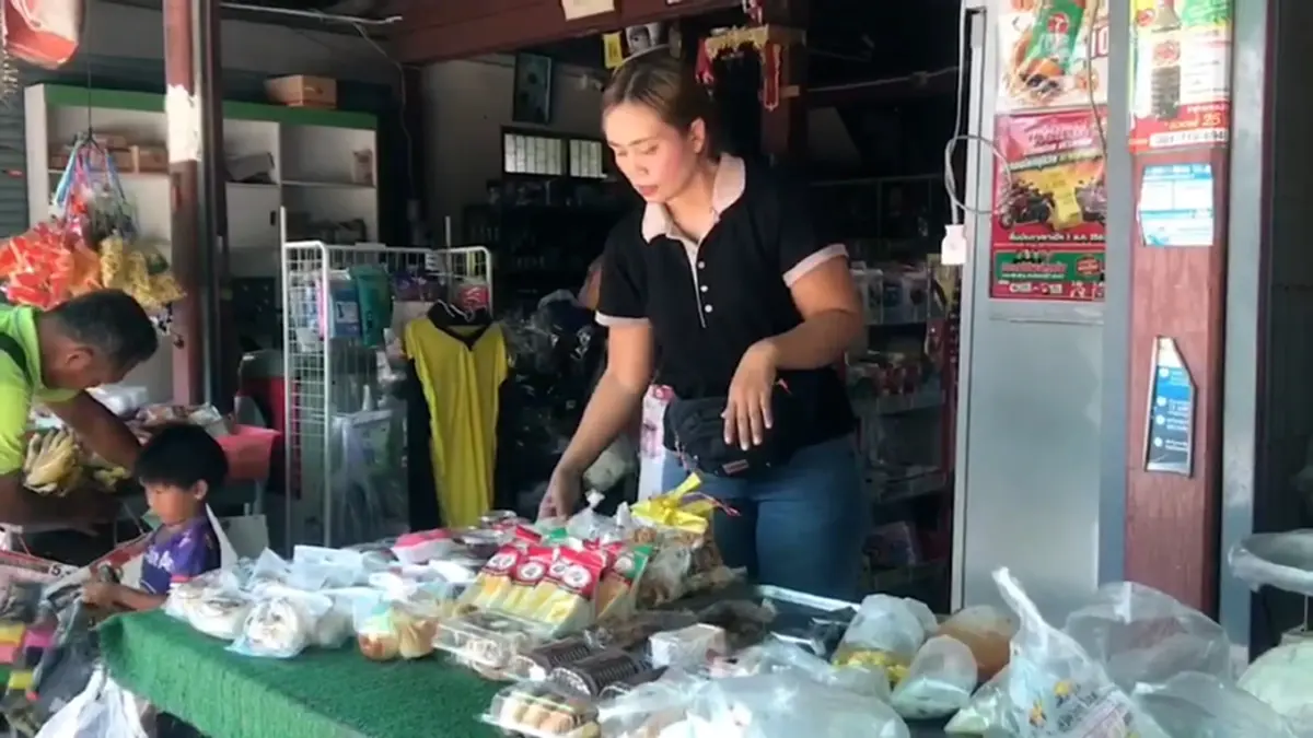 ร้านค้าสุรินทร์โอดคนชวดสิทธิ์โครงการรัฐ เหตุไร้สมาร์ตโฟน