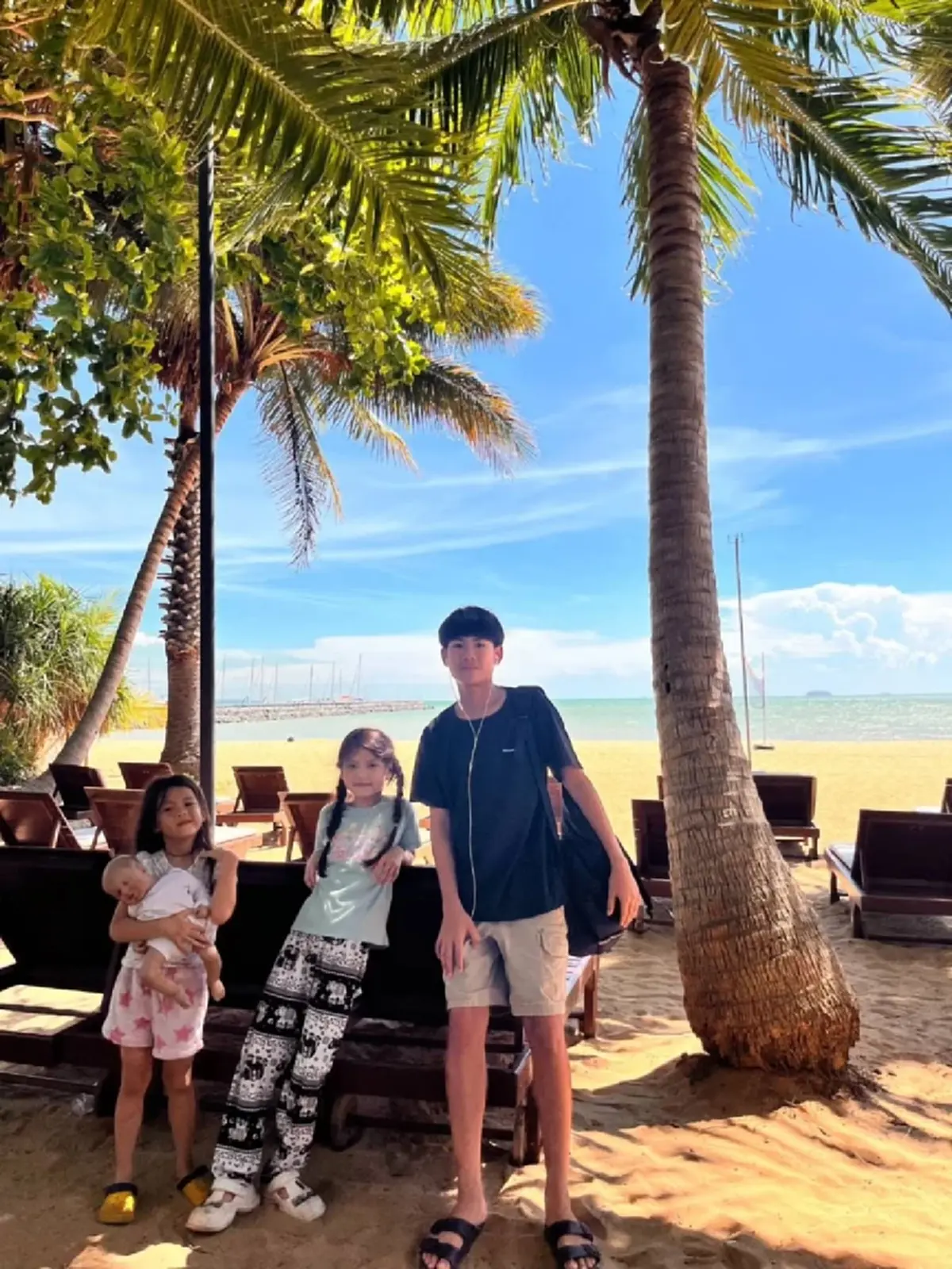 ลูกสาว "น้ำ รพีภัทร" ฉายแววสวยหวาน ถอดแบบคุณพ่อคุณแม่มาเป๊ะ