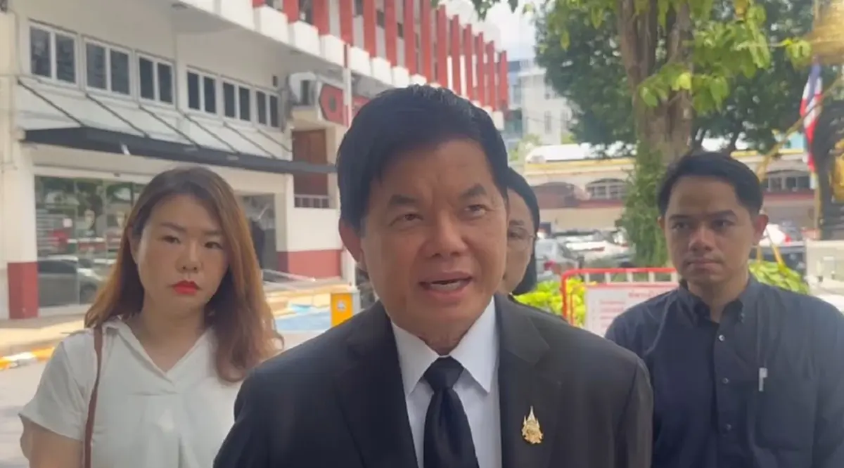 เอาแล้ว อธิการฯ มศว บุกแจ้งความท้าเปิดหน้าโชว์หลักฐาน