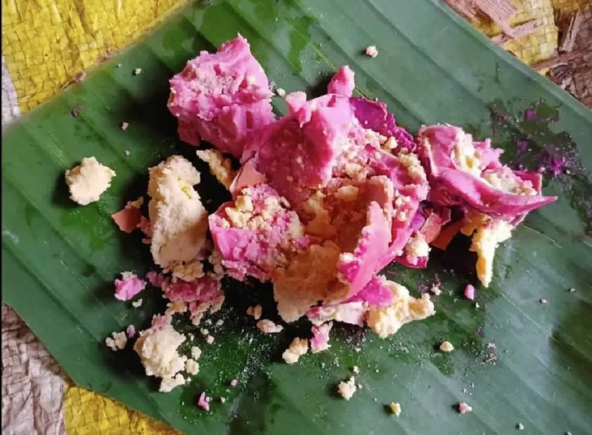 ห้ามกิน! สธ.แม่สะเรียงแจง ปมไข่ต้มสีชมพูเพราะแบคทีเรียปนเปื้อน