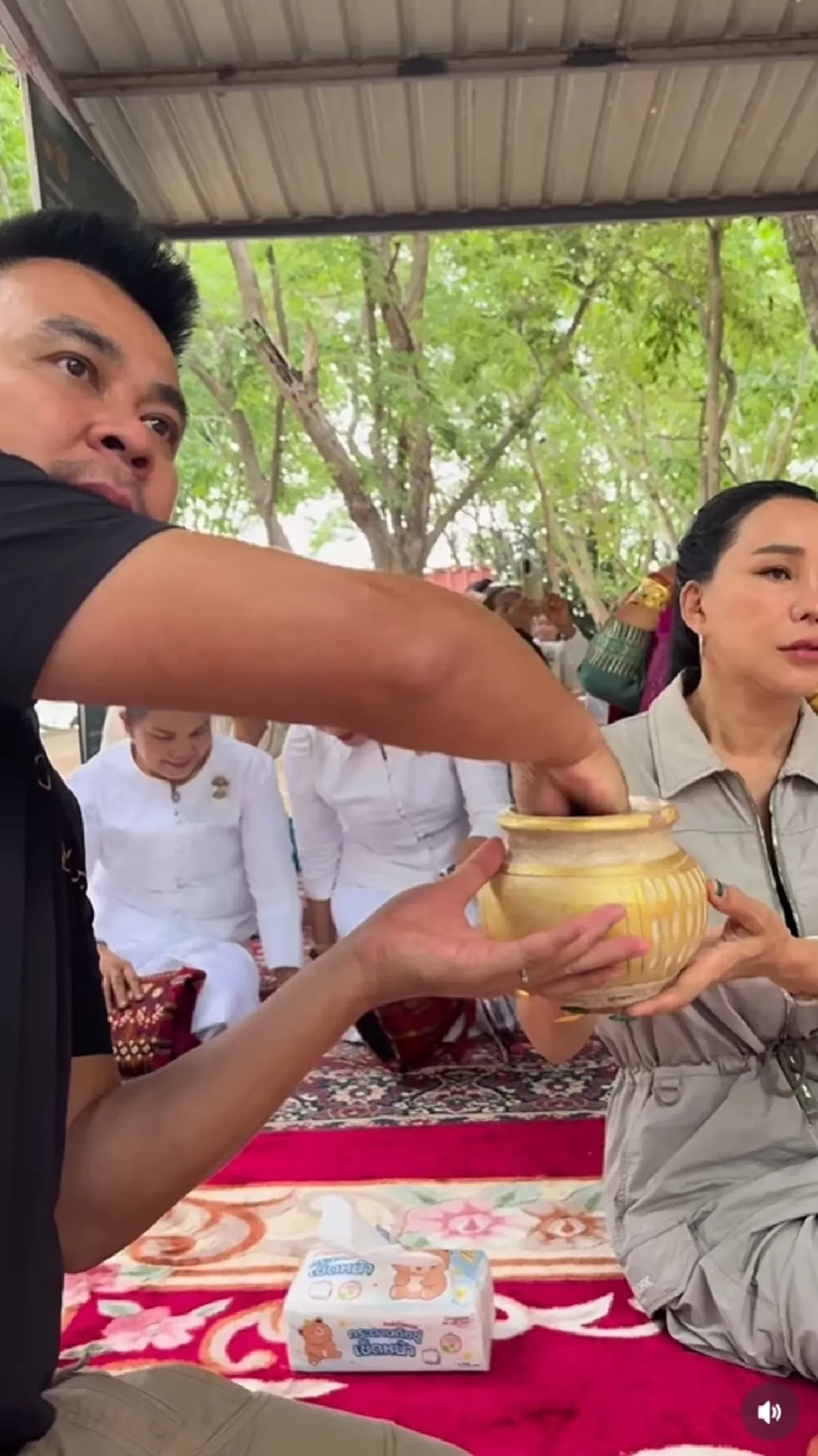 ท็อฟฟี่ สามบาทห้าสิบ บวงสรวงพ่อปู่ศรีสุทโธ ล้วงไหฮือฮาเลขที่ได้
