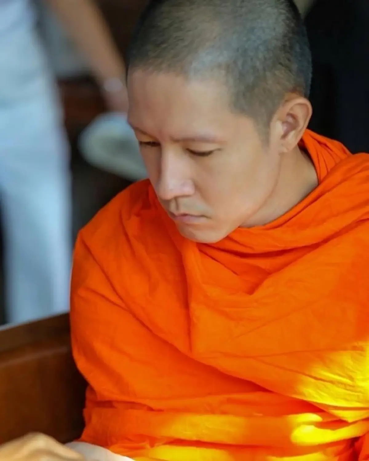 ย้อนเรื่องราวซึ้ง "อัค อัครัฐ" เผยความตั้งใจบวชน้อมถวายบุญกุศล