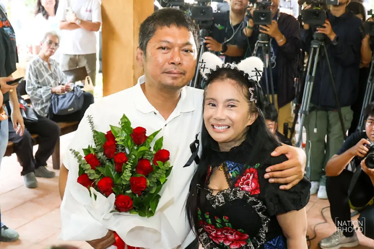 เปิดทะเบียนรถหรูป้ายแดง รับ "เสก โลโซ" ในวันพ้นเรือนจำ