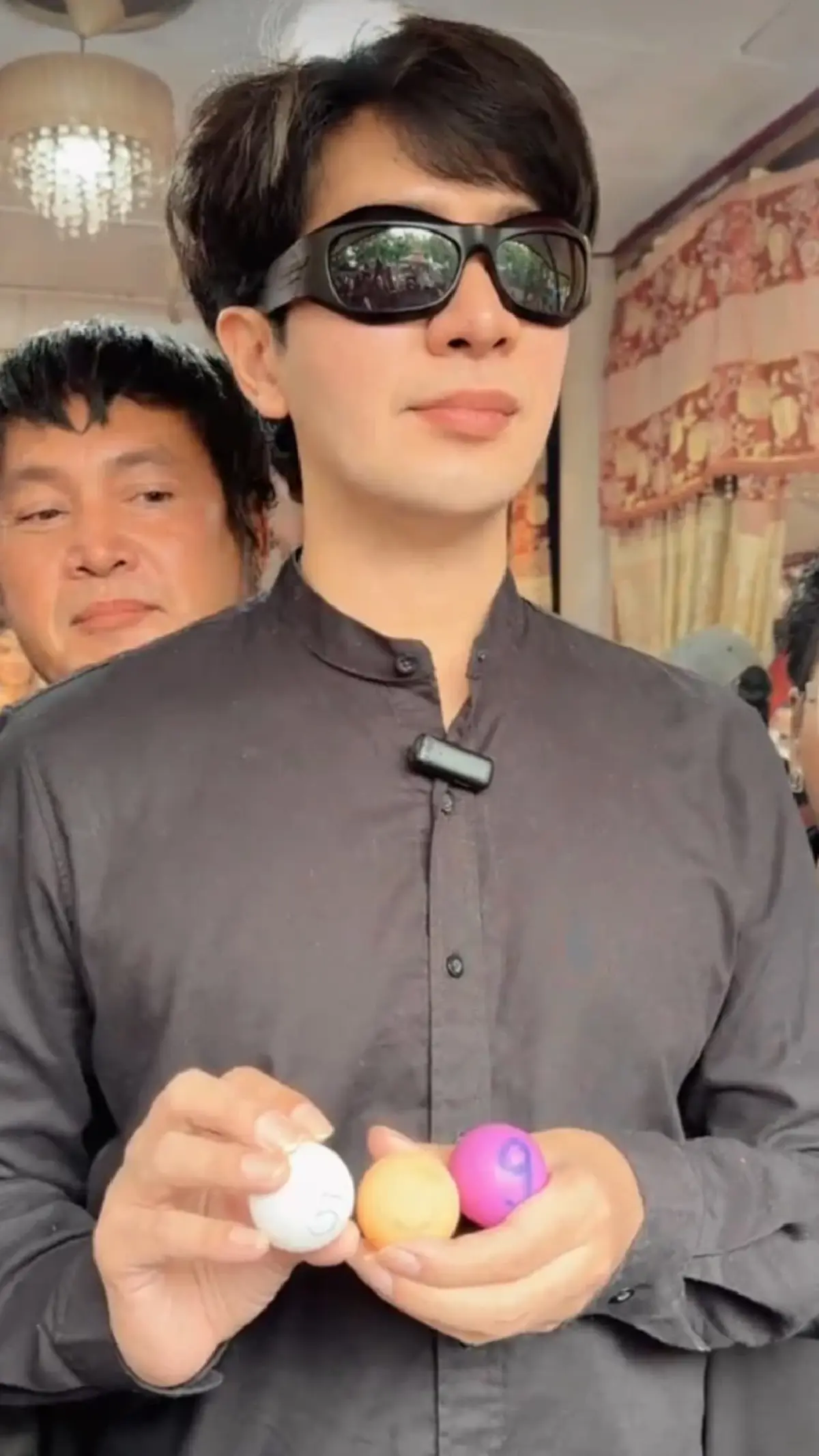 ส่องเลข น้องเพชร ลูกชาย พุ่มพวง ดวงจันทร์ ล้วงไหงานรำลึก 34 ปี 