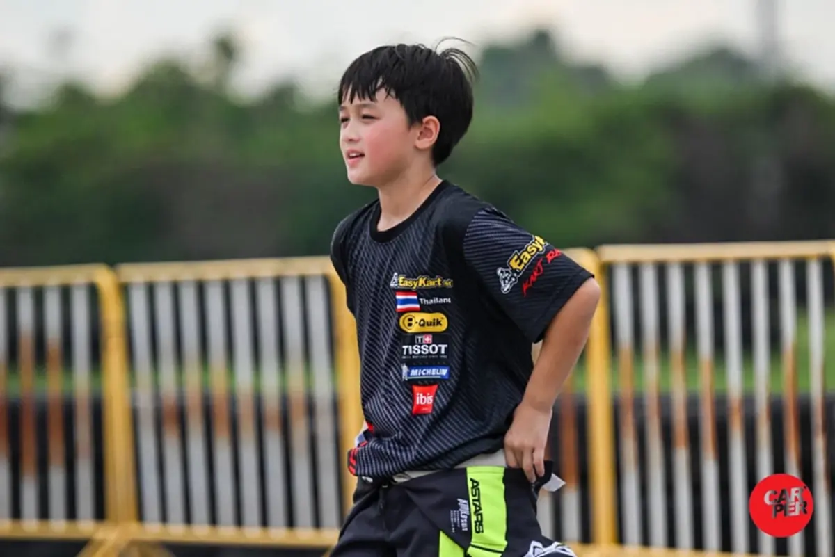 "ชมพู่ อารยา" โพสต์ภาพลูกชาย ล่าสุด  "พายุ" เปลี่ยนไปมาก 