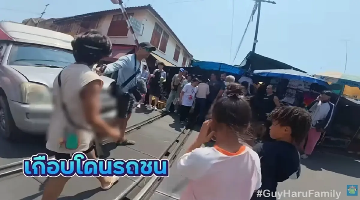 ถึงว่า คนขับกระบะไม่ยอมเบรก จนหวิดขับรถชนลูกๆ กาย - ฮารุ